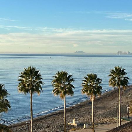 Bahia De La Plata Seafront Appartement Estepona Buitenkant foto