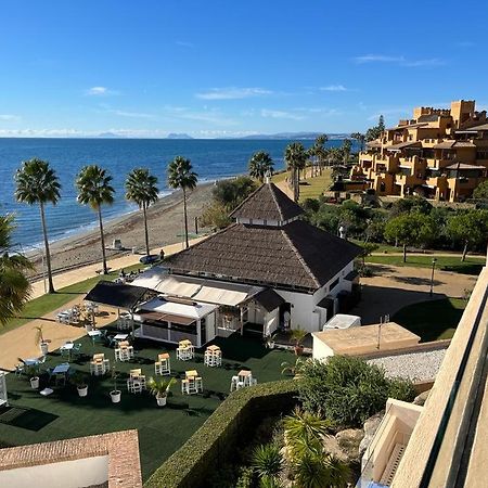 Bahia De La Plata Seafront Appartement Estepona Buitenkant foto